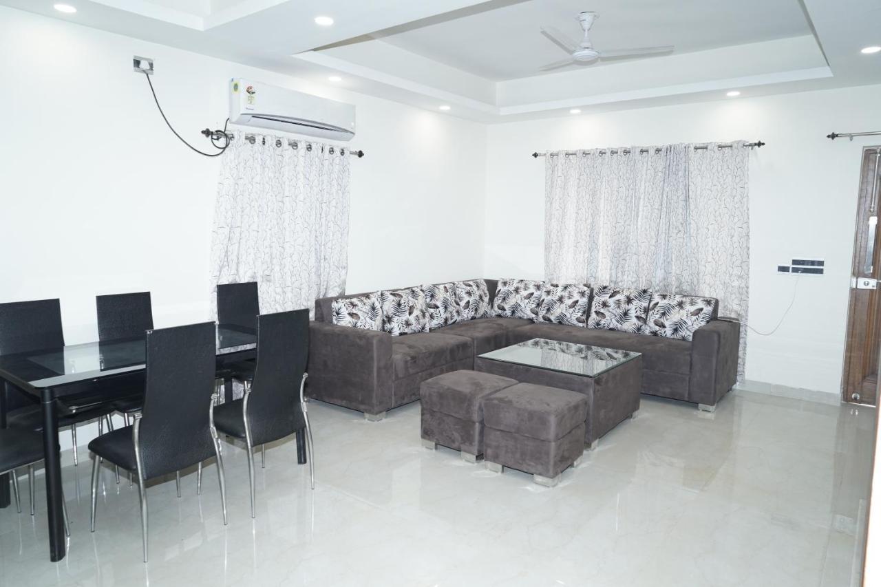 Madhav Kuteer B- 34 Vrindavan Vrindāvan Exterior foto